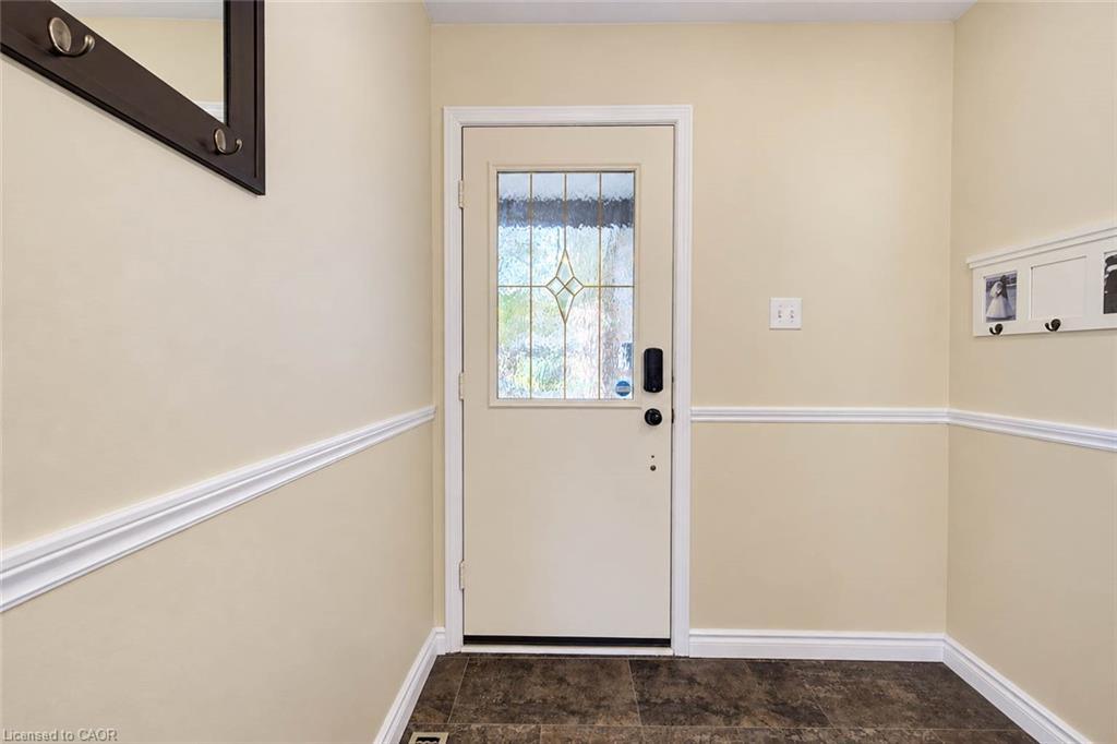 63 Winding Way Property Photo 5