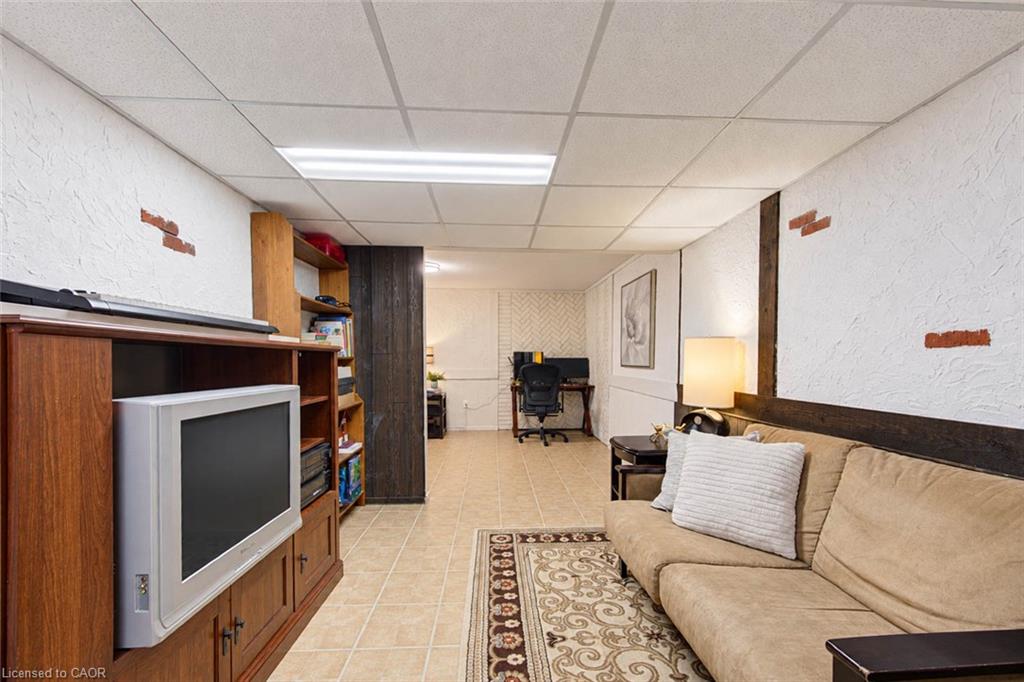 63 Winding Way Property Photo 26