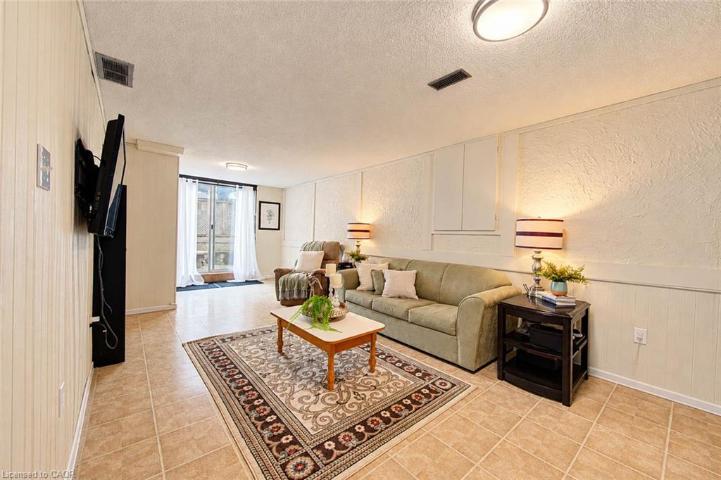 63 Winding Way Property Photo 28