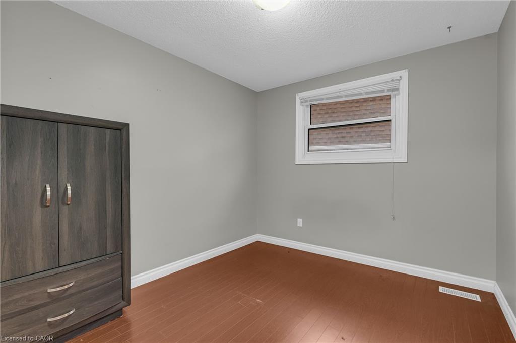 16 Glebe Court Property Photo 7