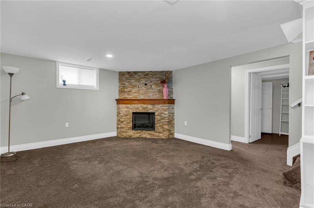 16 Glebe Court Property Photo 14