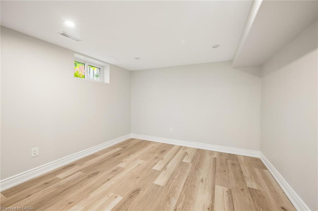 91 Jackson Avenue Property Photo 20