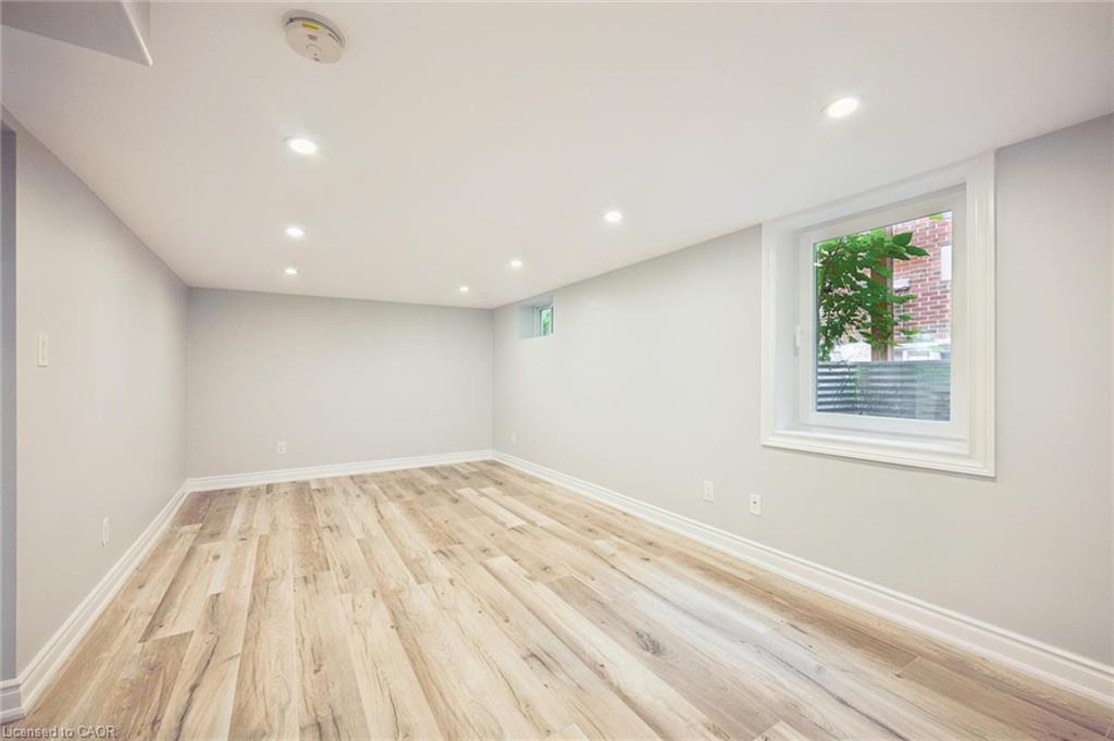 91 Jackson Avenue Property Photo 18