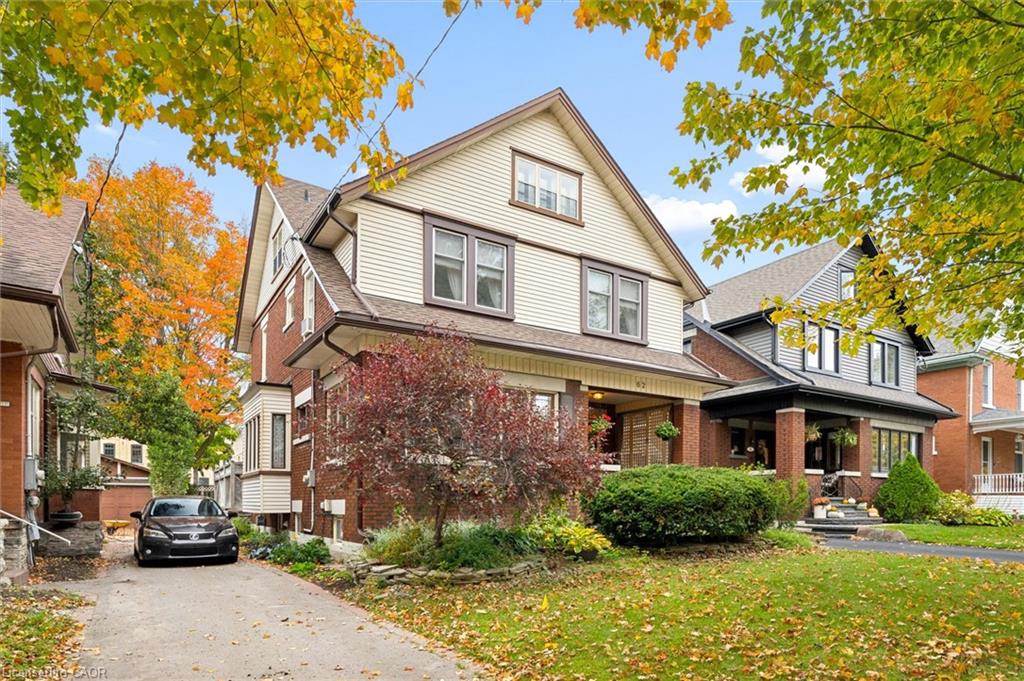 62 Heins Avenue Property Photo 3