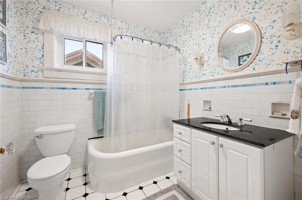 62 Heins Avenue Property Photo 21