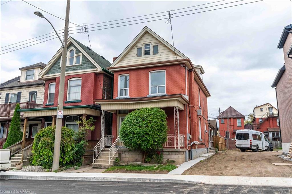 58 St. Matthews Avenue Property Photo 1