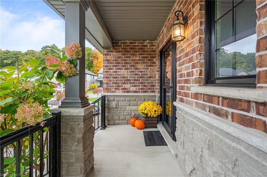4 Basswood Road Property Photo 4