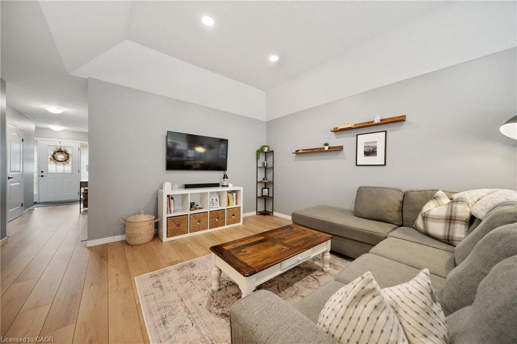 4 Basswood Road Property Photo 9