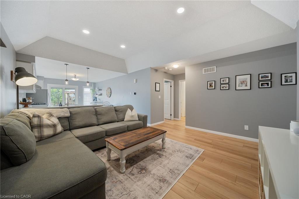 4 Basswood Road Property Photo 12