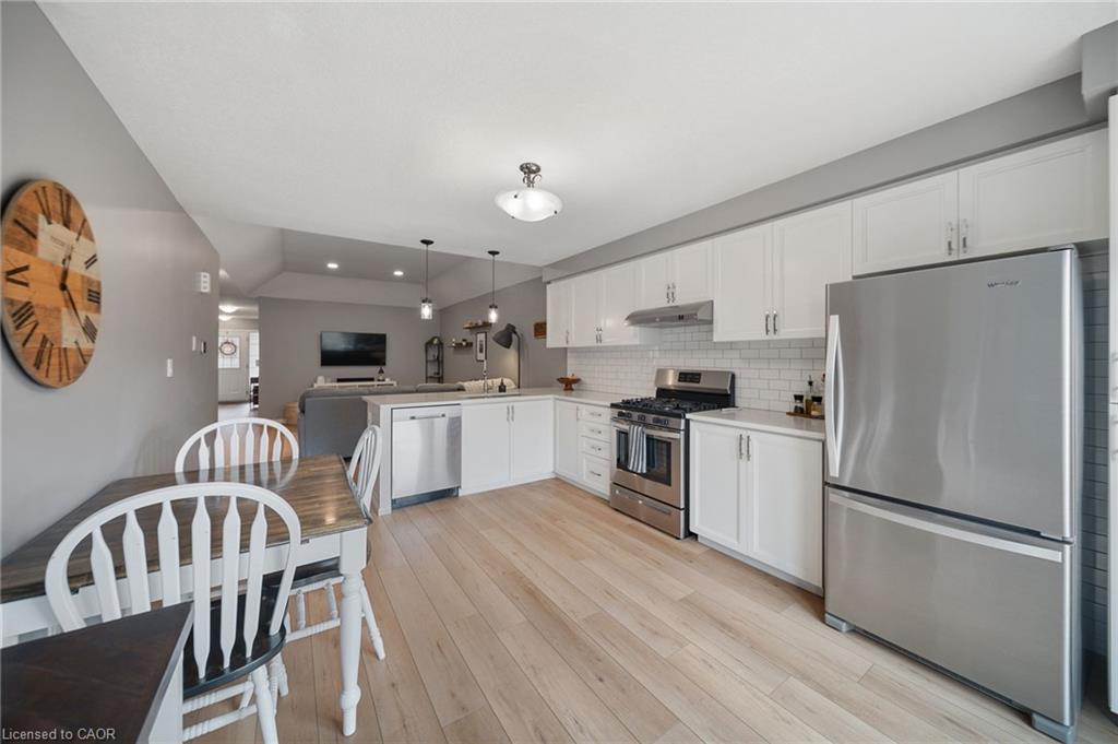4 Basswood Road Property Photo 17