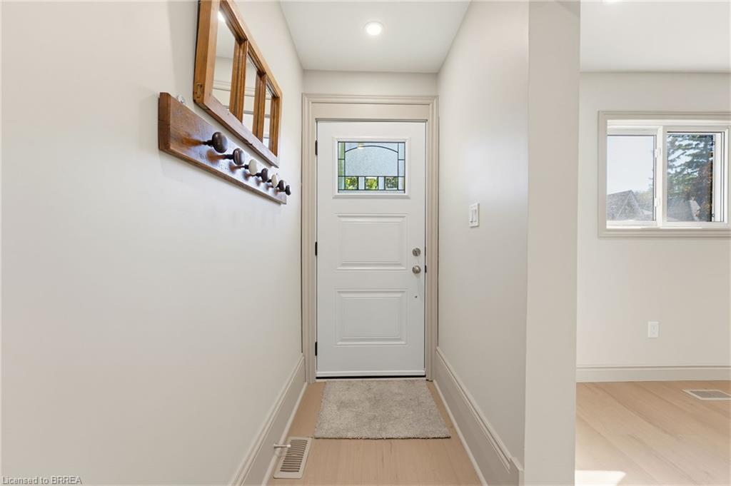 14 Bond Street Property Photo 2