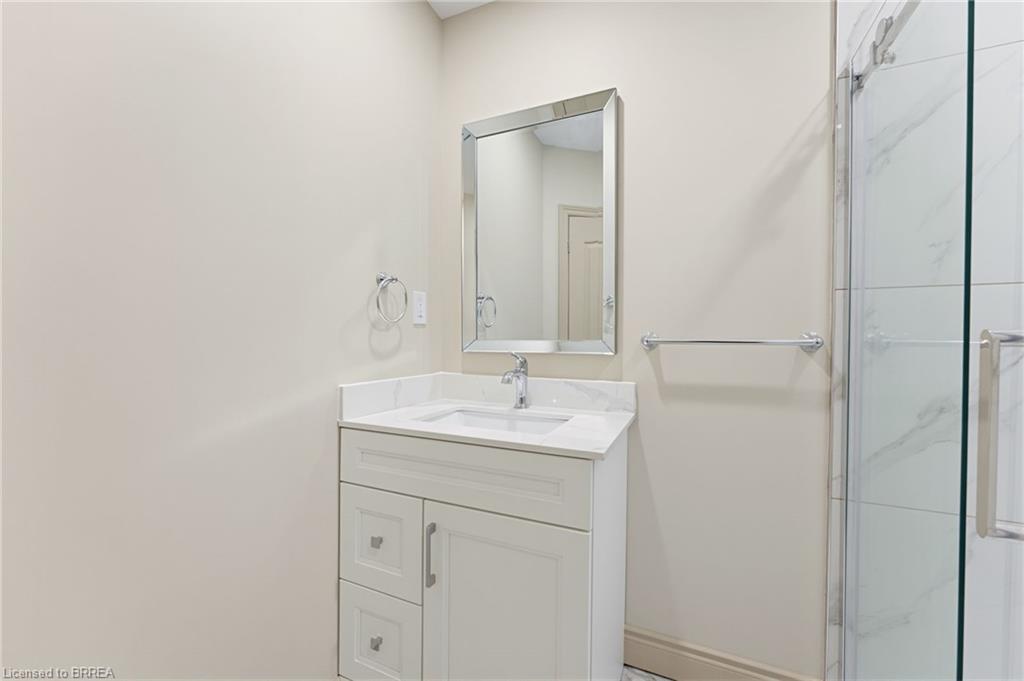 14 Bond Street Property Photo 10