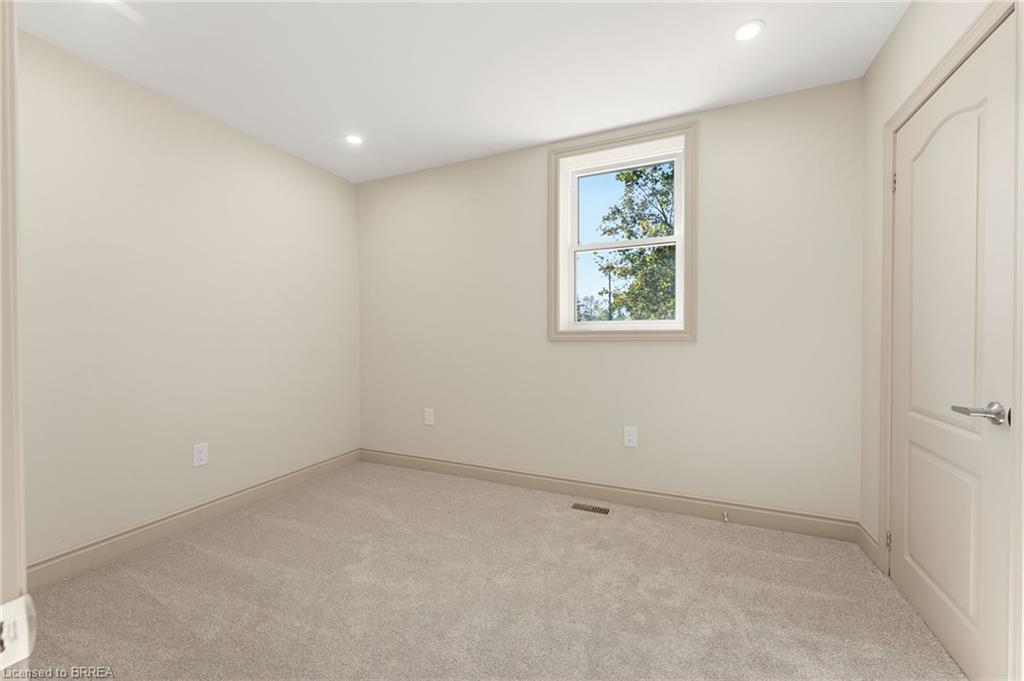 14 Bond Street Property Photo 14