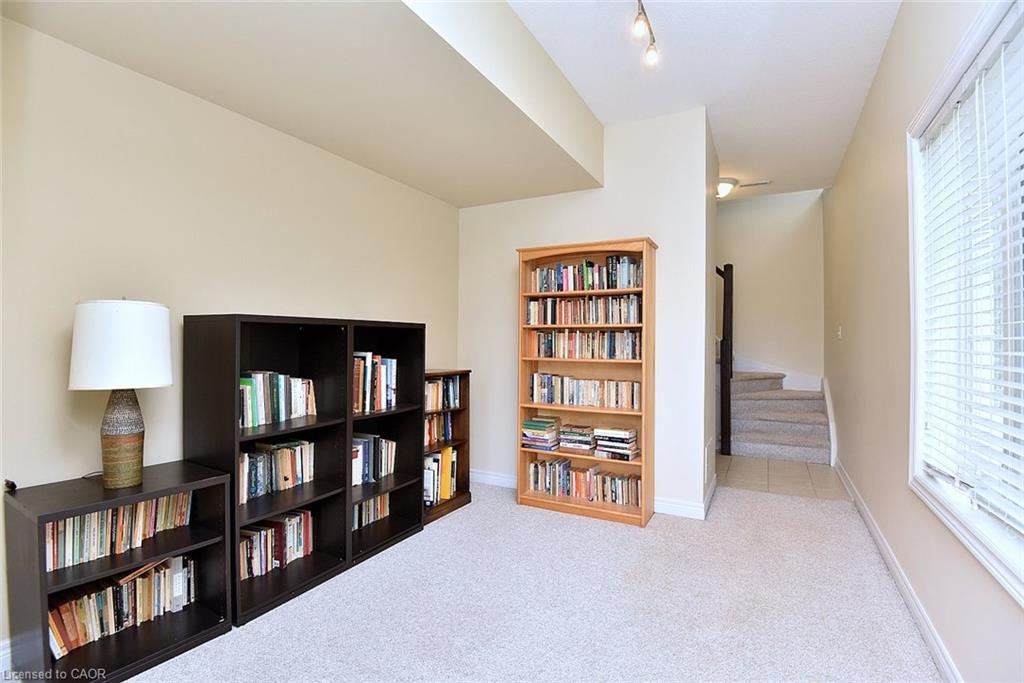 621 Budgeon Common Property Photo 5