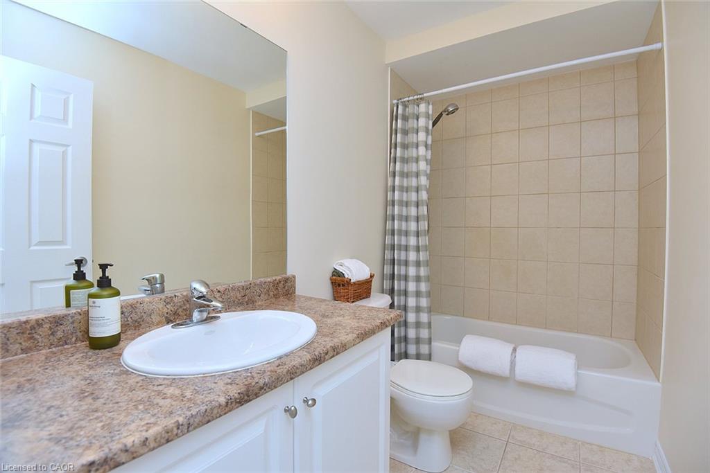 621 Budgeon Common Property Photo 31