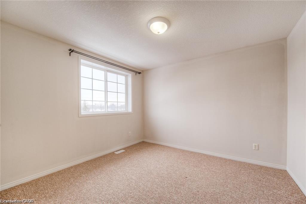 A7-12 Holborn Drive Property Photo 23