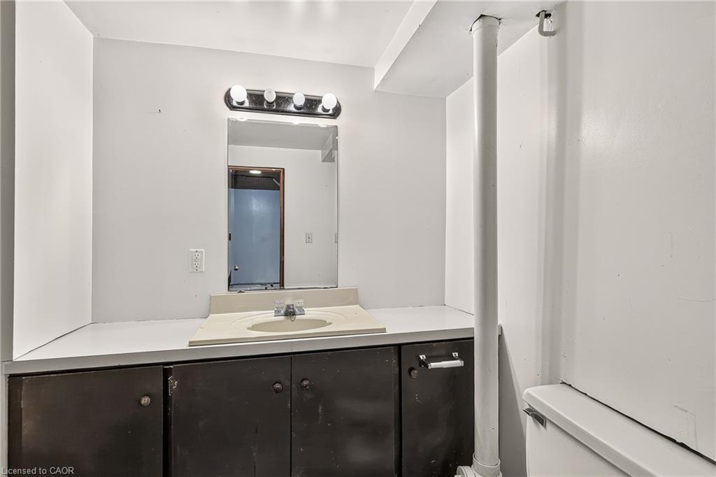 136 Dover Street Property Photo 33