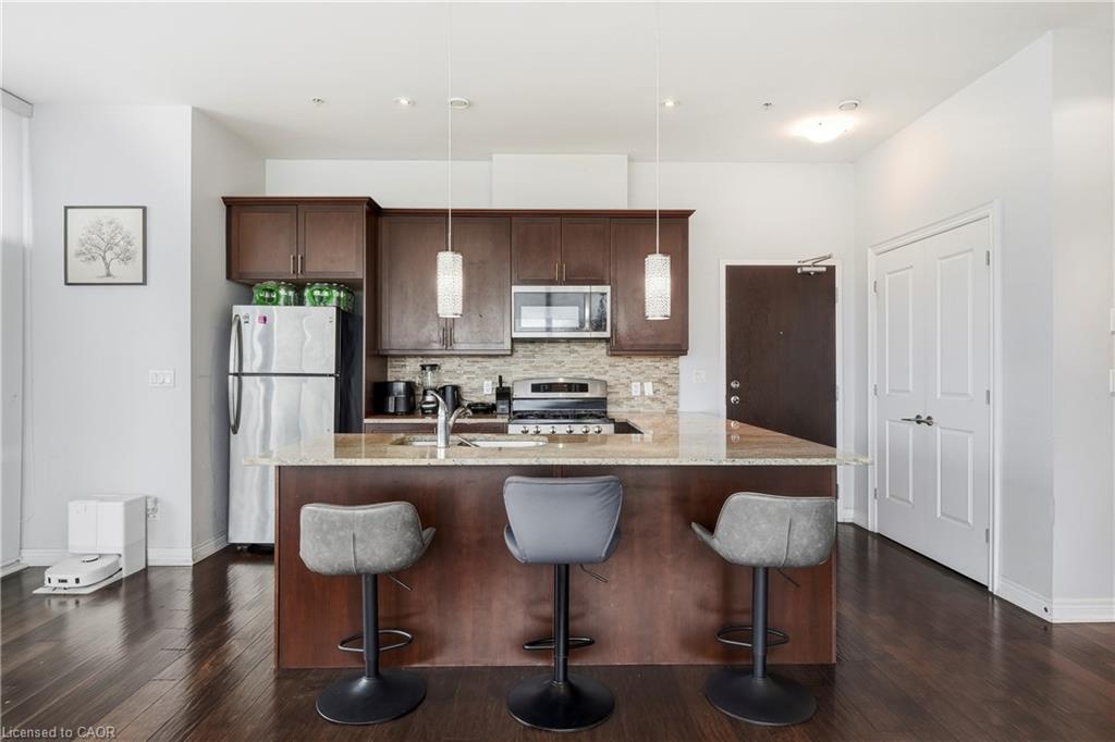 403-50 Murray Street W Property Photo 6