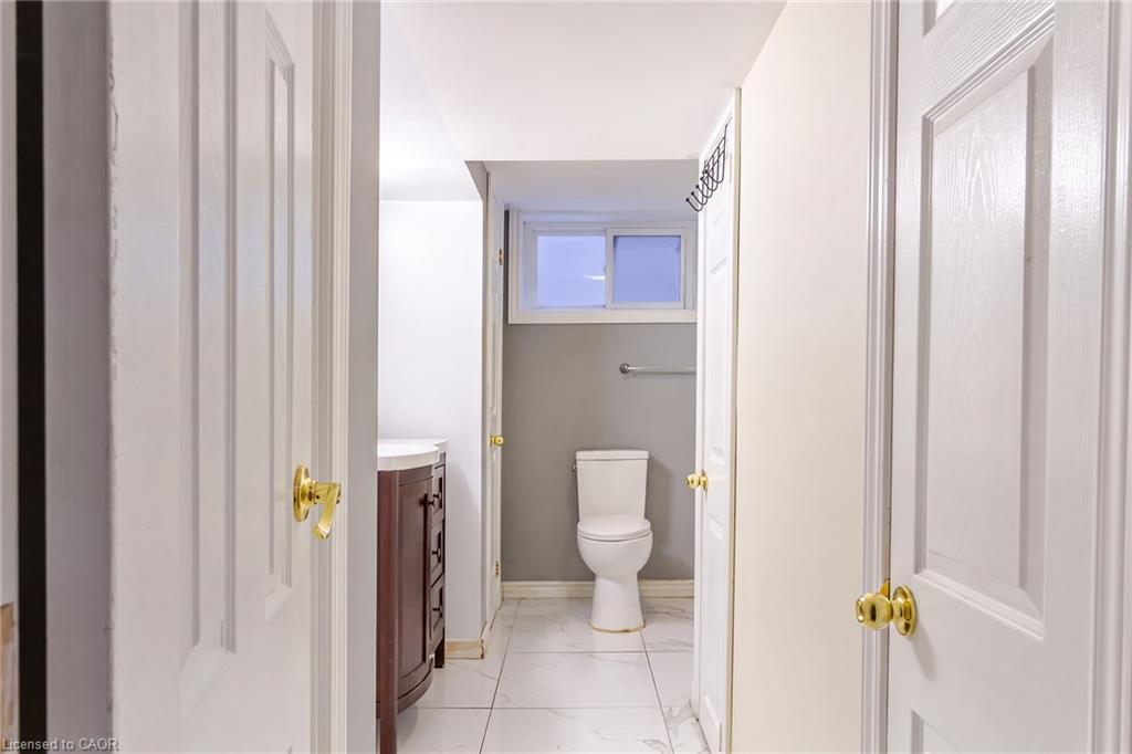 960 Stone Church Road E Property Photo 17