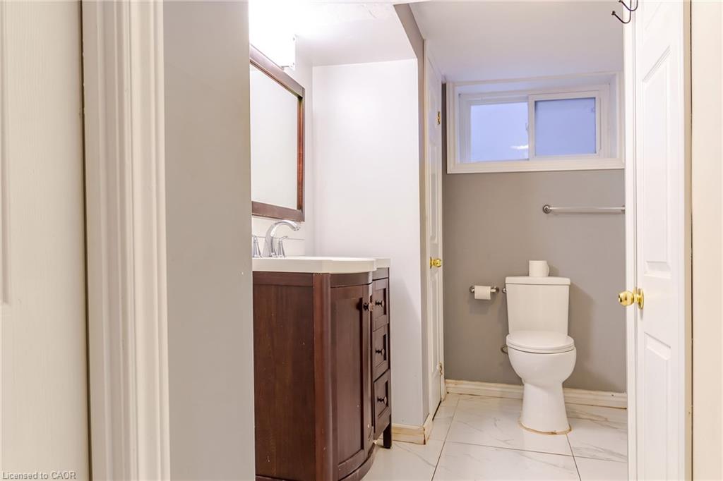 960 Stone Church Road E Property Photo 18