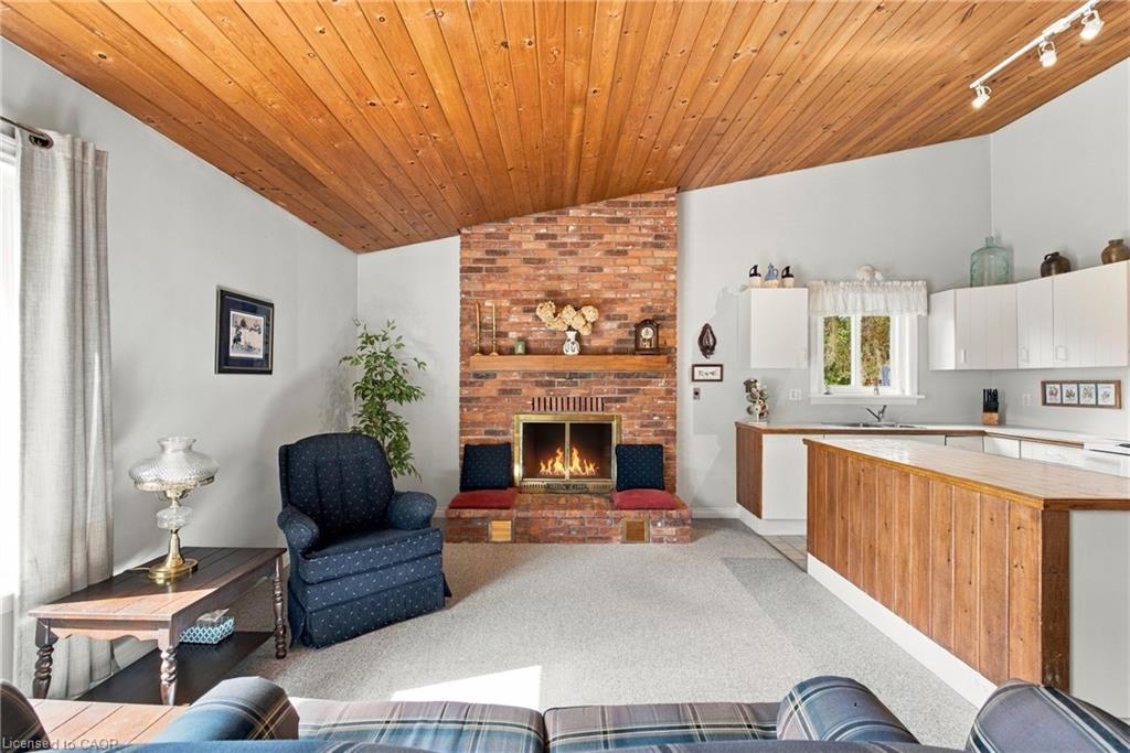 478 Johnson Street Property Photo 18