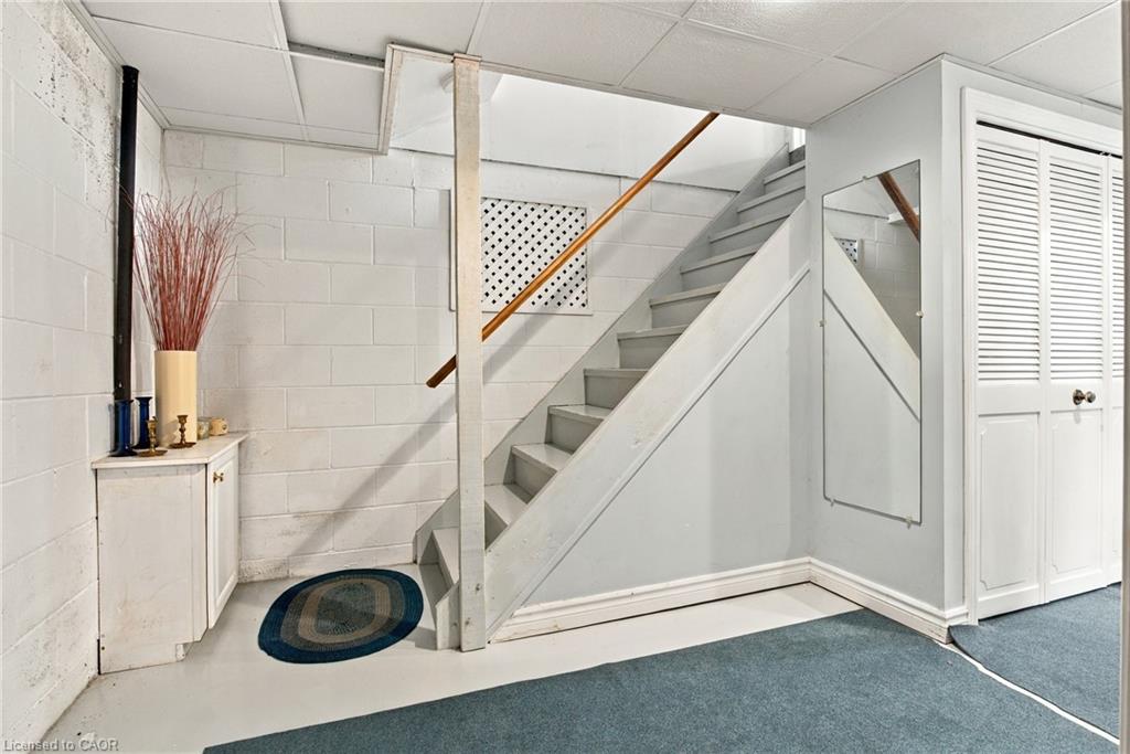 478 Johnson Street Property Photo 33