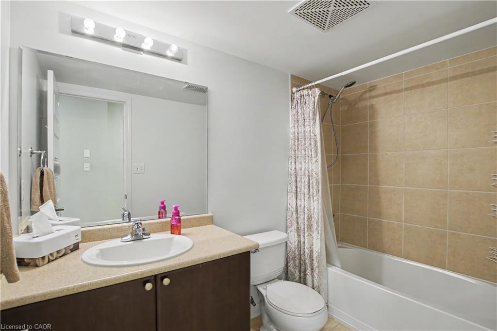 308-3070 Rotary Way Property Photo 9