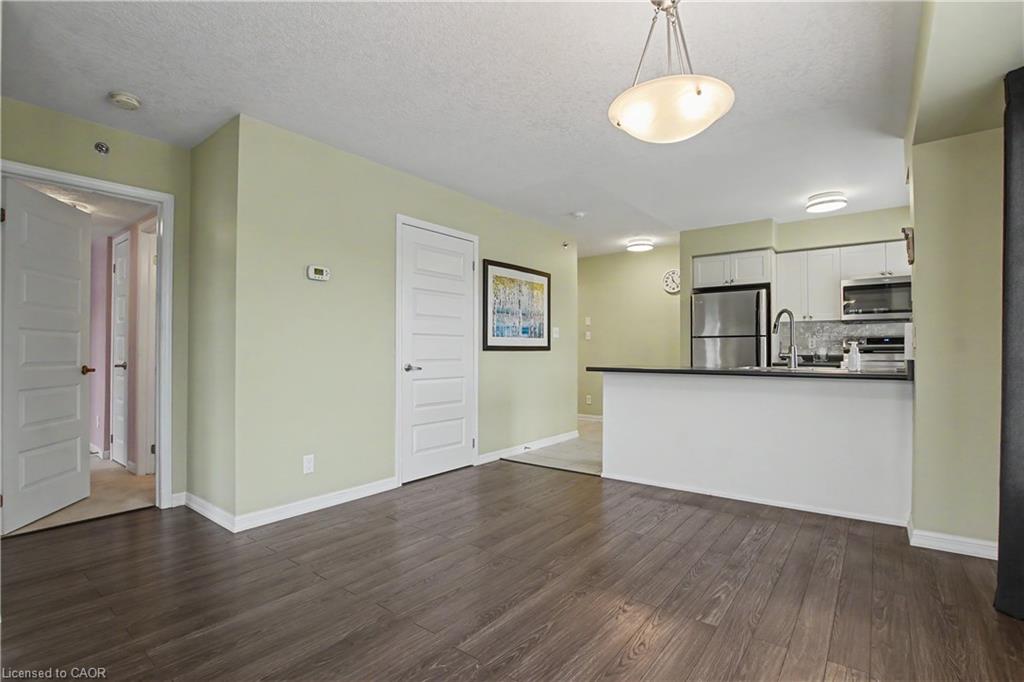 308-3070 Rotary Way Property Photo 20