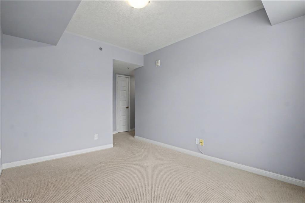 308-3070 Rotary Way Property Photo 27