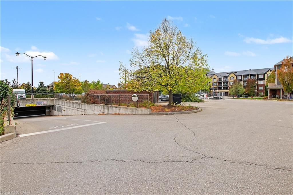 308-3070 Rotary Way Property Photo 37