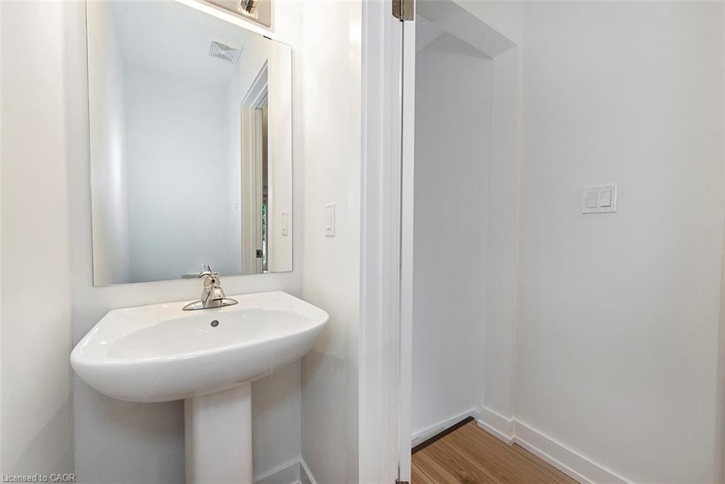 60 Woodman Drive N Property Photo 11