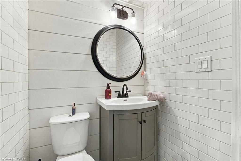 7 Colonel Butler Crescent Property Photo 22