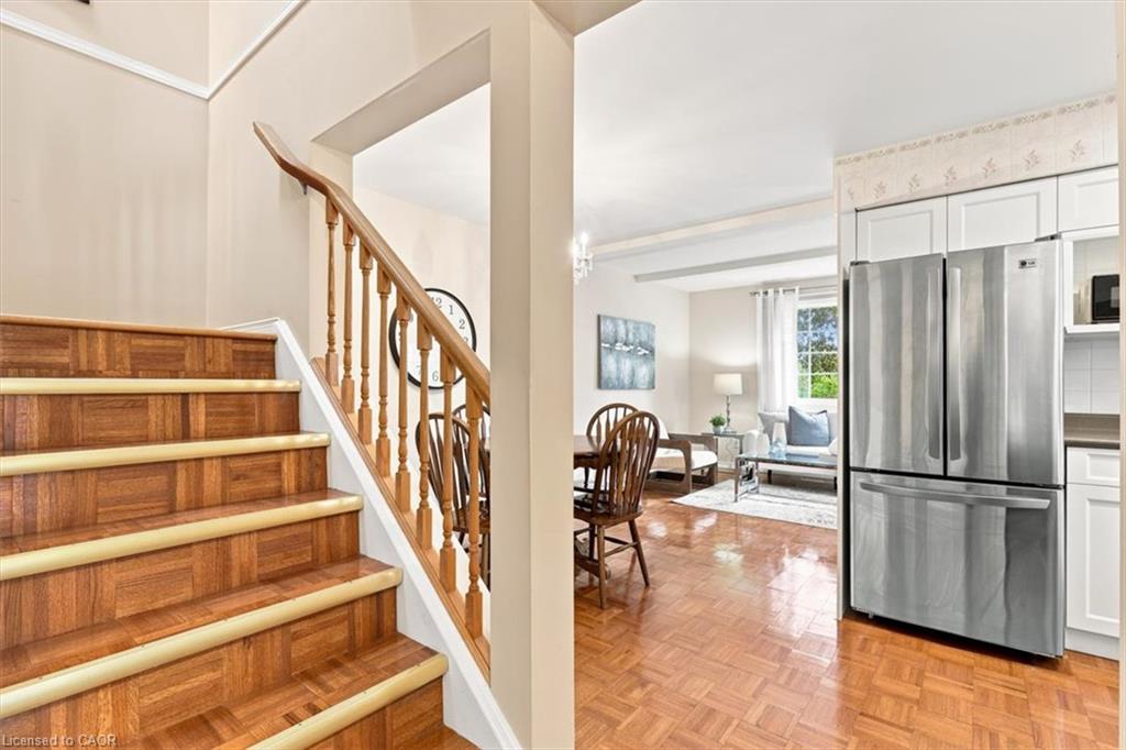 16-229 Baker Street Property Photo 8