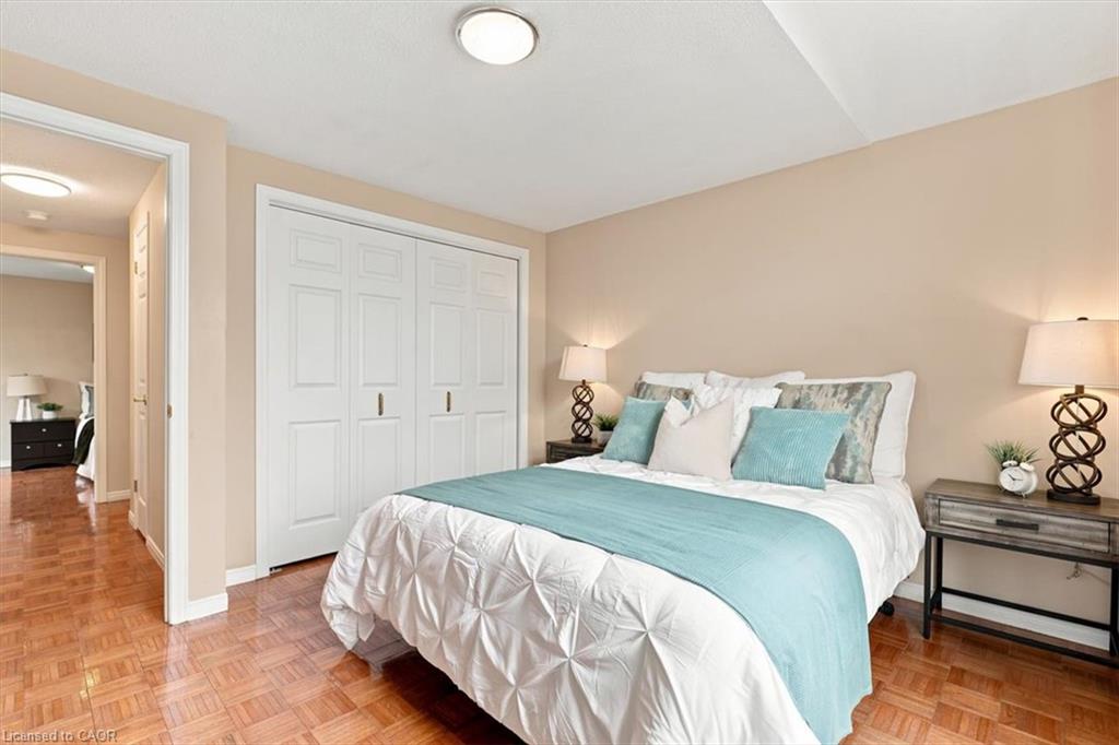 16-229 Baker Street Property Photo 19