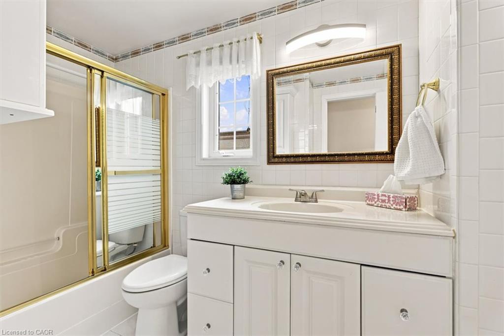 16-229 Baker Street Property Photo 21
