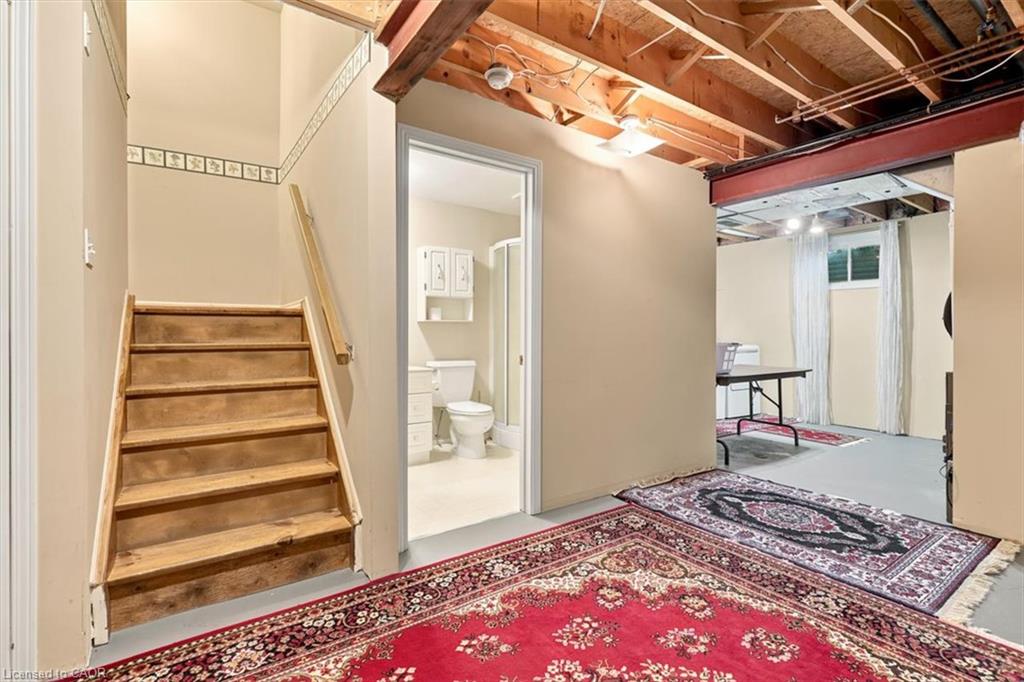 16-229 Baker Street Property Photo 24