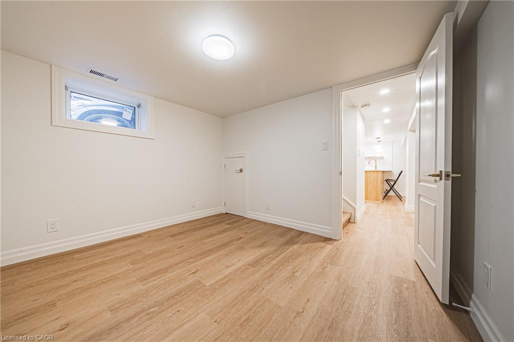 113 Erin Avenue Property Photo 10
