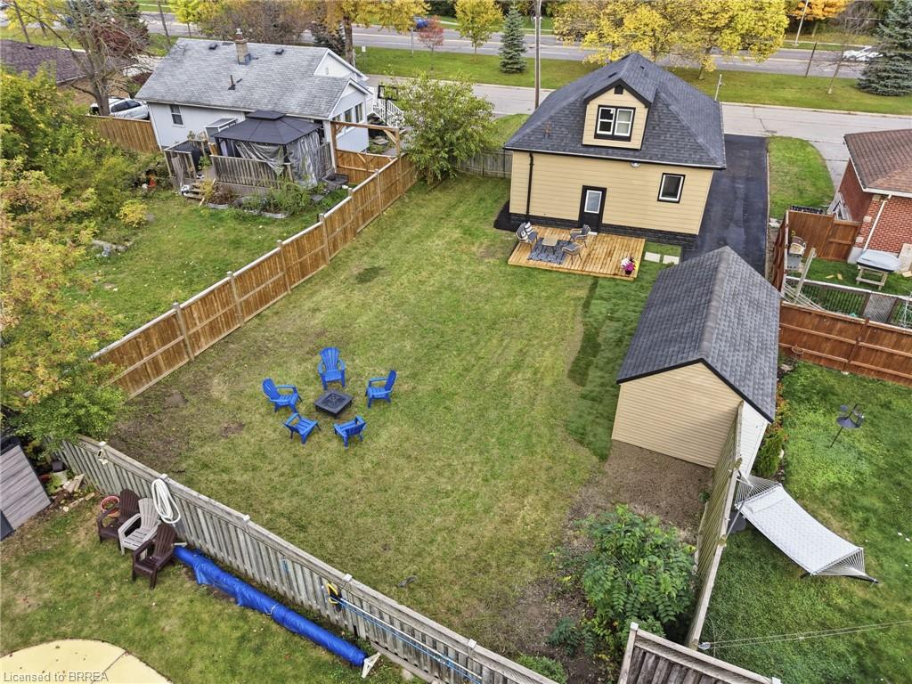24 Park Road N Property Photo 35