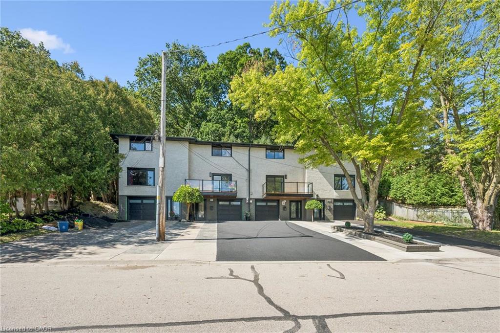 28 Borden Street Property Photo 5