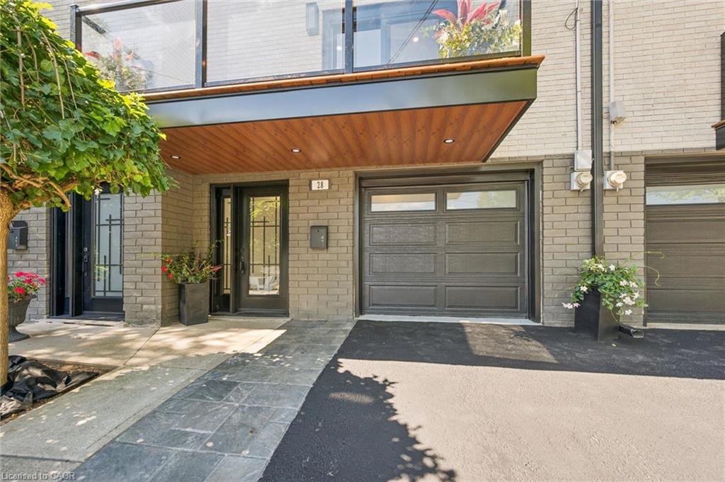 28 Borden Street Property Photo 7