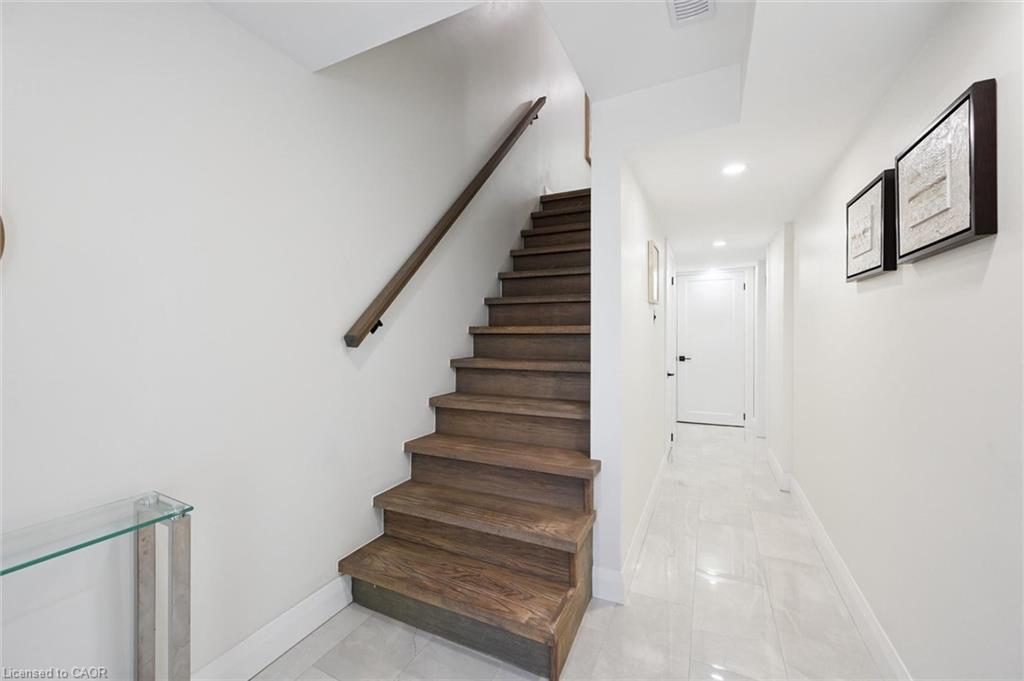 28 Borden Street Property Photo 9