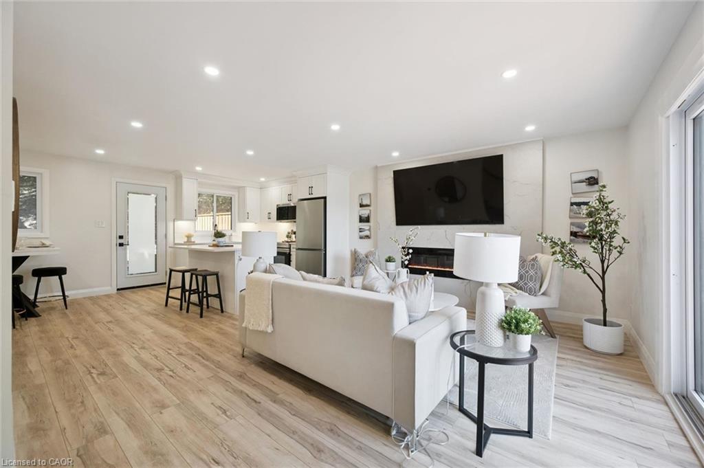 28 Borden Street Property Photo 22