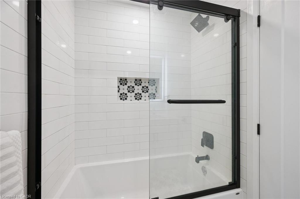 28 Borden Street Property Photo 30