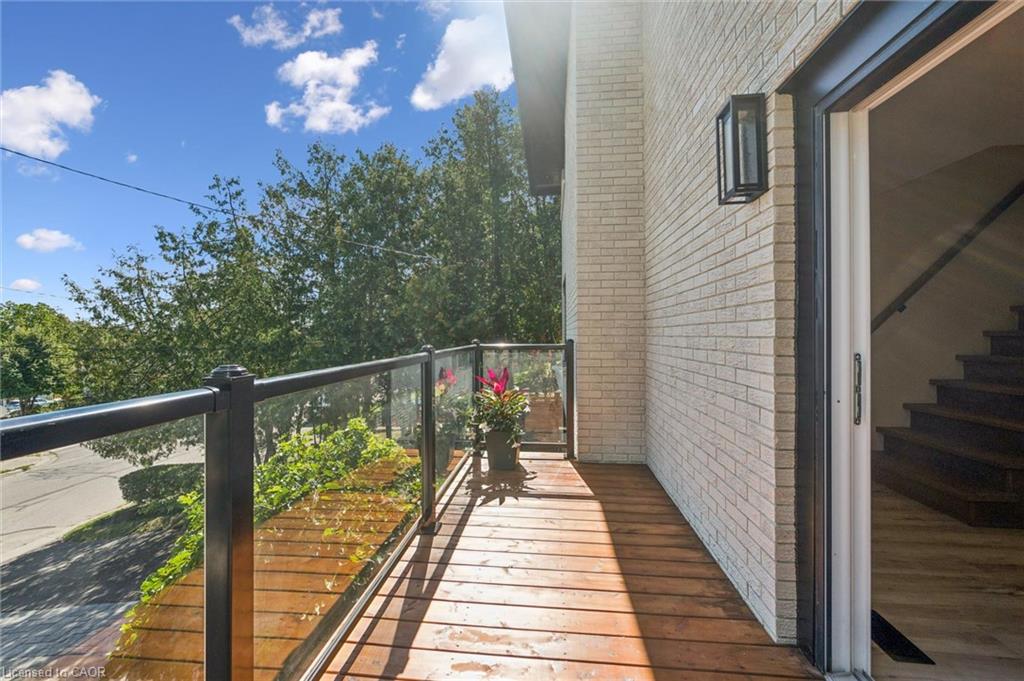 28 Borden Street Property Photo 32