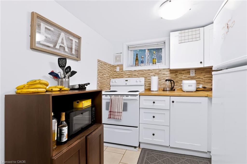 23 Forsyth Avenue S Property Photo 22