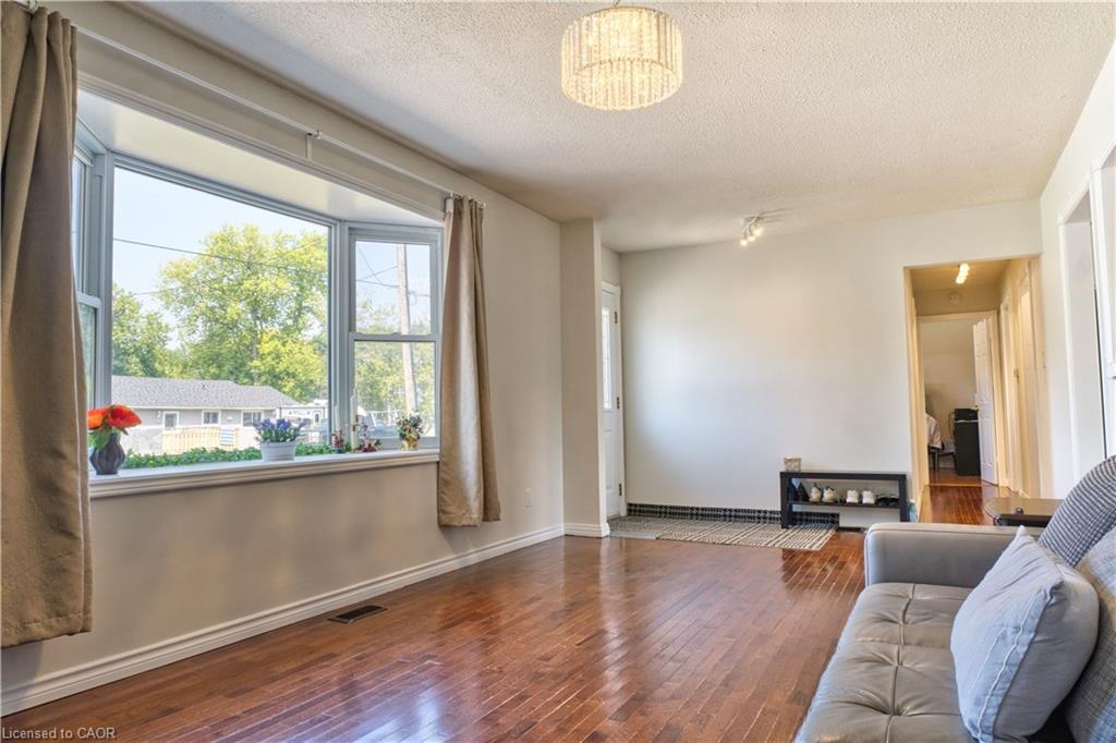 365 Adeline Drive Property Photo 3