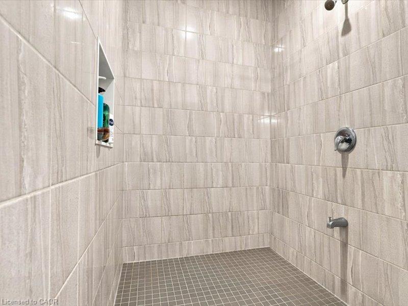 905 Broadacre Place Property Photo 25