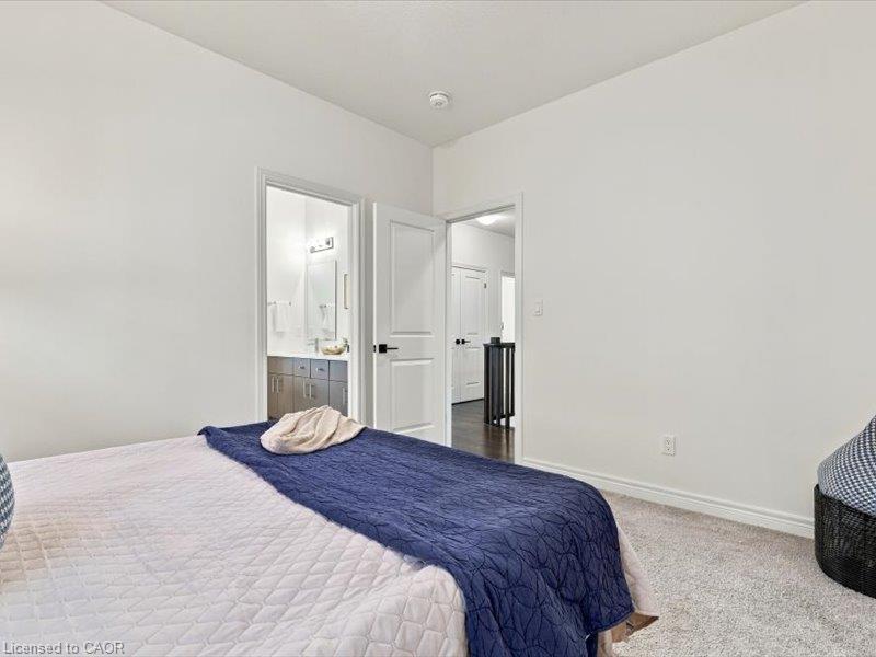 905 Broadacre Place Property Photo 34