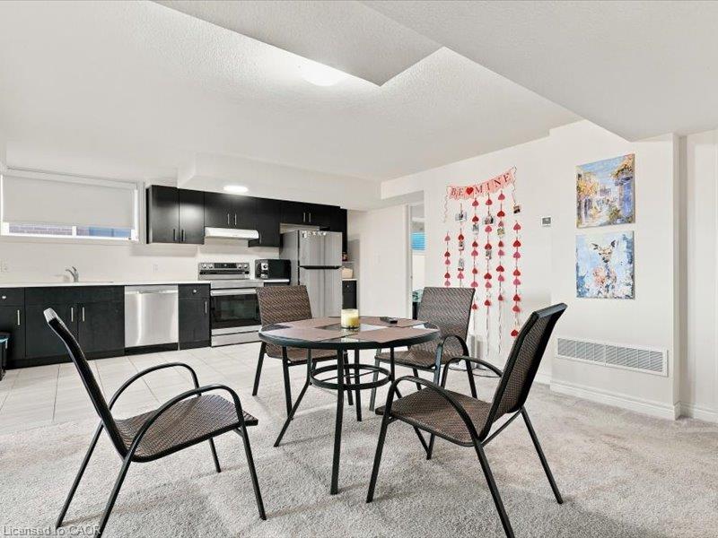 905 Broadacre Place Property Photo 46