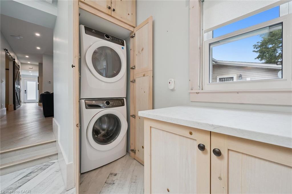 183 Elizabeth Street Property Photo 28